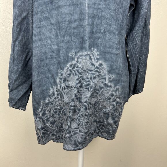 Andree by Unit Cardigan Women Small Bllue Chambray Floral Embroidered Casual - Picture 14 of 15